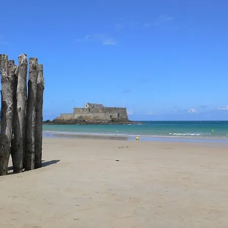 Apartment Bel Pres De La Saint-Malo